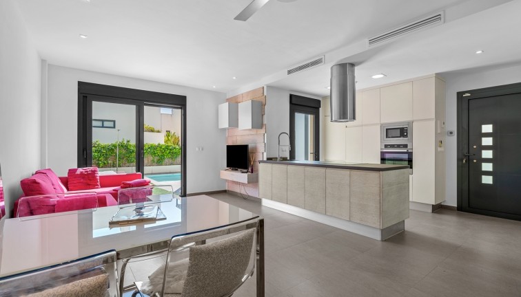 Resale - Chalet - Ciudad quesada - Ciudad Quesada - Rojales