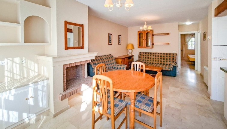 Resale - Semi-Detached - Villamartín