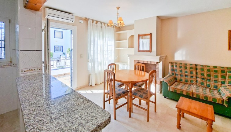 Resale - Semi-Detached - Villamartín