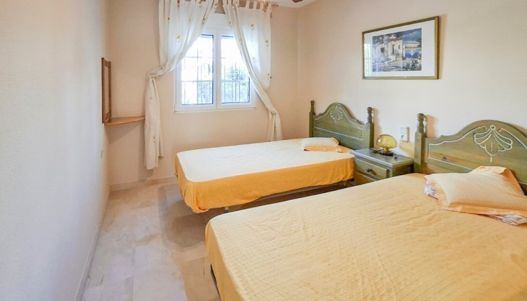 Resale - Semi-Detached - Villamartín