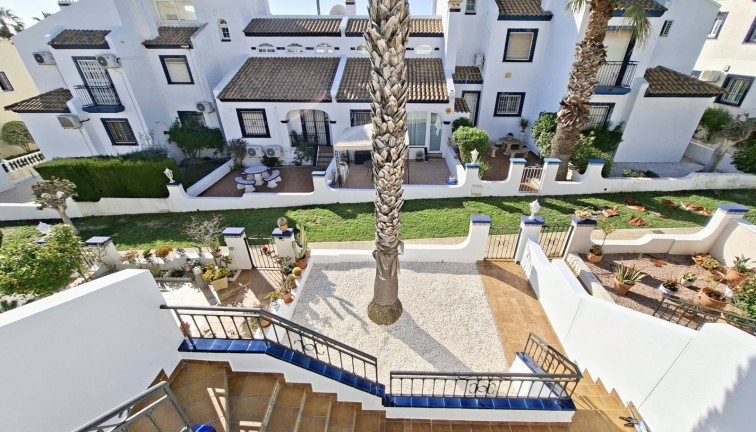Resale - Semi-Detached - Villamartín