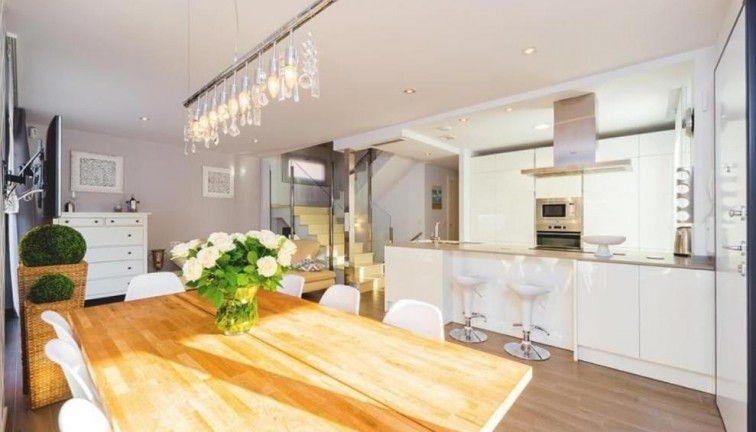 Resale - Chalet - Torrevieja