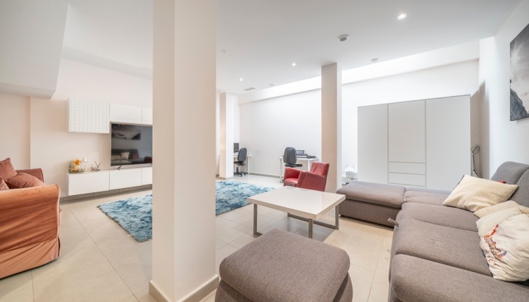 Resale - Chalet - Torrevieja