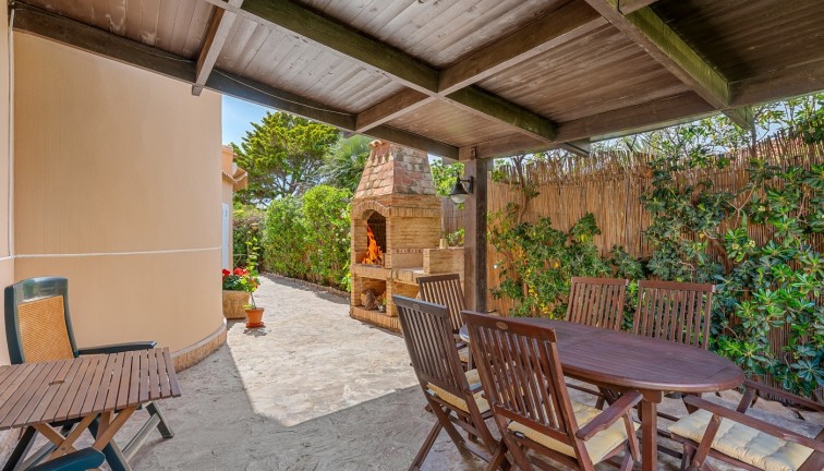Resale - Chalet - Torrevieja - LA MATA