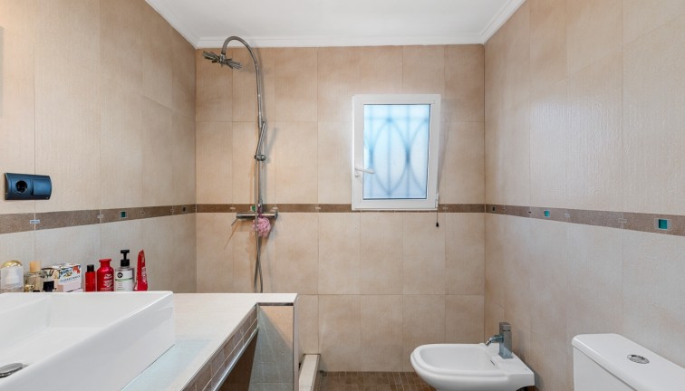 Resale - Chalet - Ciudad quesada - Ciudad Quesada - Rojales