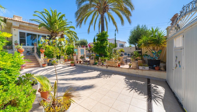 Resale - Chalet - Ciudad quesada - Rojales