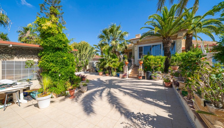 Resale - Chalet - Ciudad quesada - Rojales
