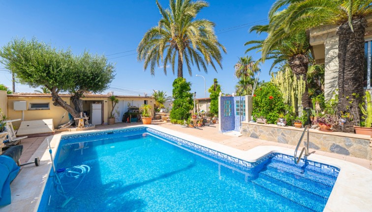 Resale - Chalet - Ciudad quesada - Rojales
