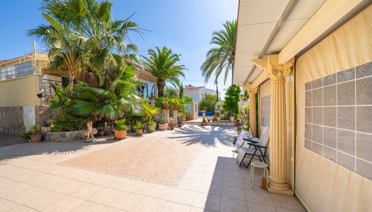 Resale - Chalet - Ciudad quesada - Rojales