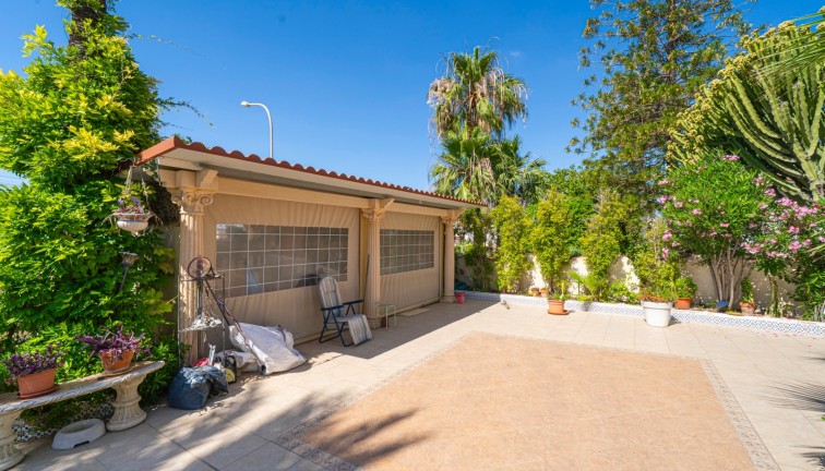 Resale - Chalet - Ciudad quesada - Rojales