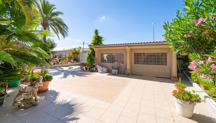 Resale - Chalet - Ciudad quesada - Rojales