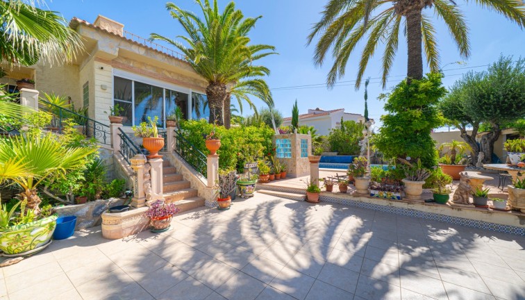 Resale - Chalet - Ciudad quesada - Rojales