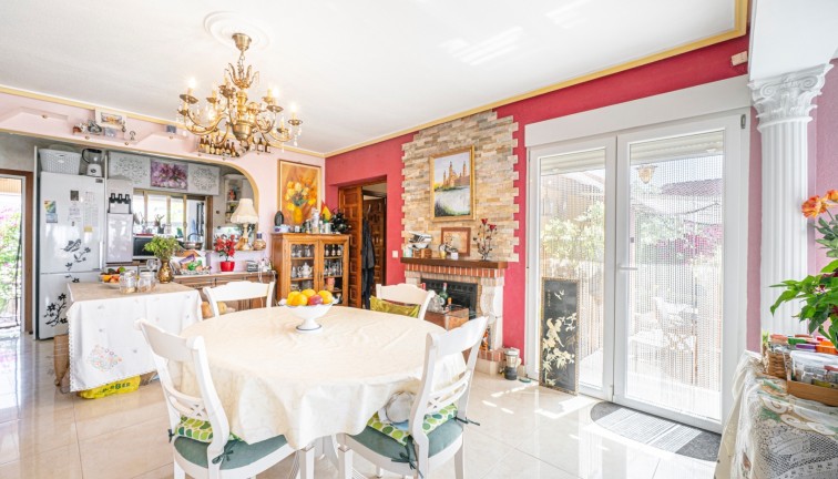 Resale - Chalet - Ciudad quesada - Rojales