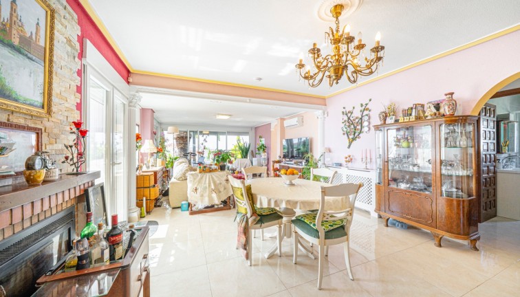 Resale - Chalet - Ciudad quesada - Rojales