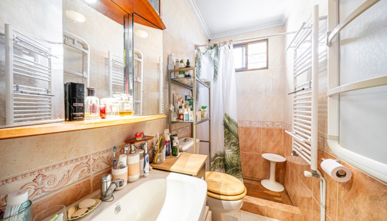 Resale - Chalet - Ciudad quesada - Rojales