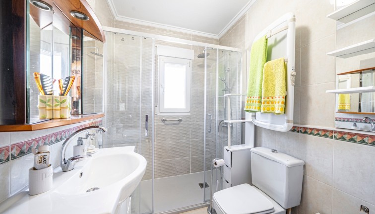 Resale - Chalet - Ciudad quesada - Rojales