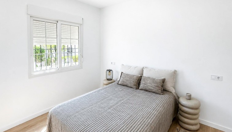 Resale - Semi-Detached - Orihuela Costa - Los Altos