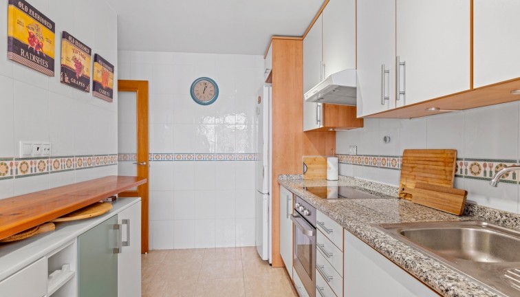 Jälleenmyynti - Asunto - Cabo Roig