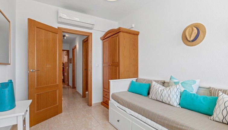 Jälleenmyynti - Asunto - Cabo Roig