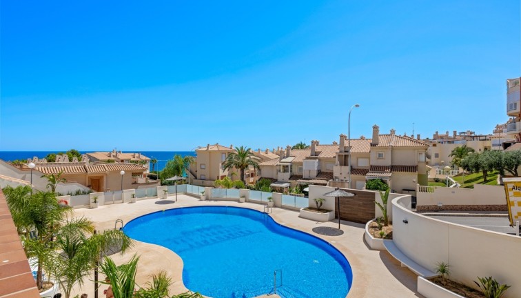 Jälleenmyynti - Asunto - Cabo Roig
