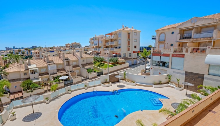 Jälleenmyynti - Asunto - Cabo Roig