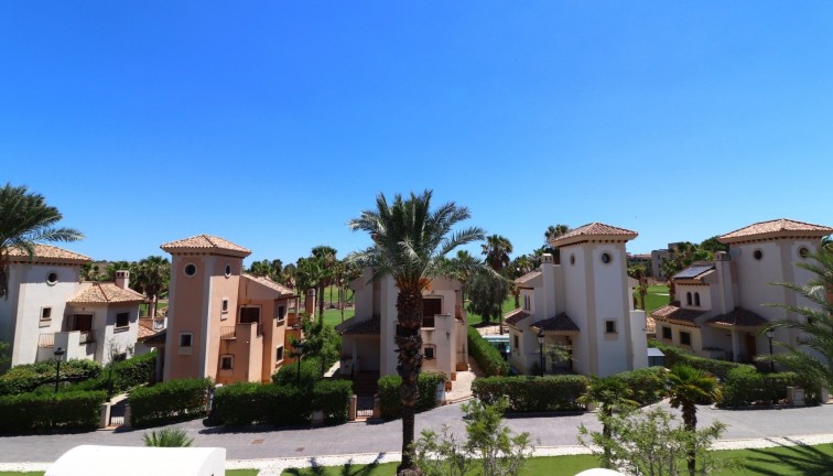 Resale - Semi-Detached - Algorfa - La Finca Golf