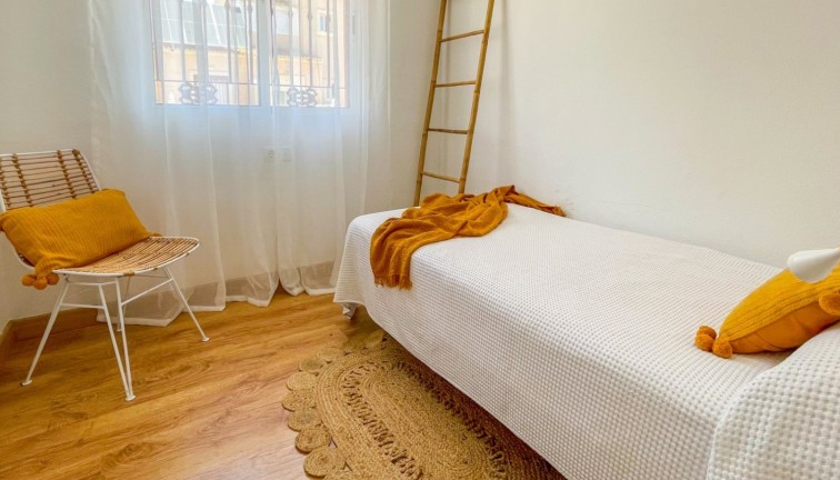 Reventa - Casa adosada - Orihuela Costa - Playa Flamenca