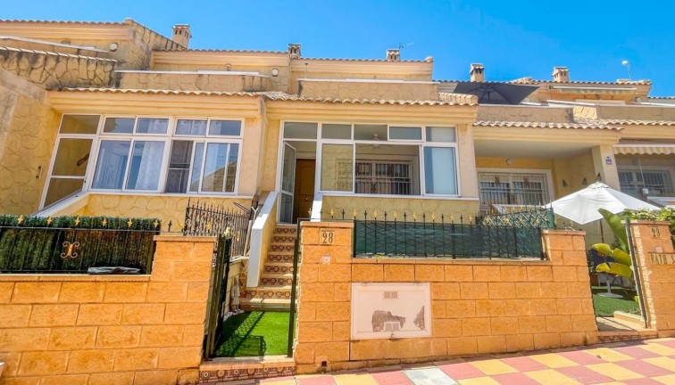 Reventa - Casa adosada - Orihuela Costa - Punta Prima