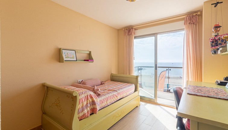 Reventa - Apartamento / piso - Torrevieja - Playa de los Locos