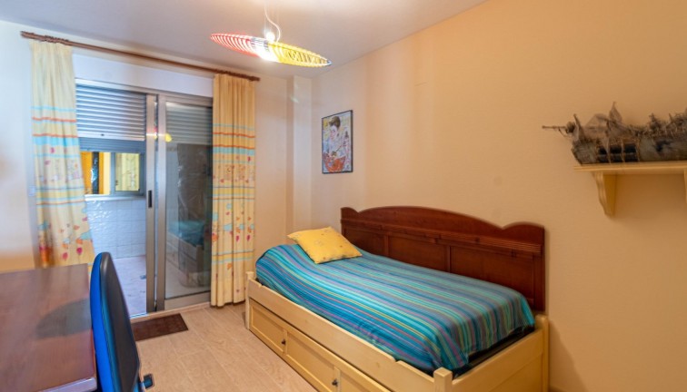Reventa - Apartamento / piso - Torrevieja - Playa de los Locos