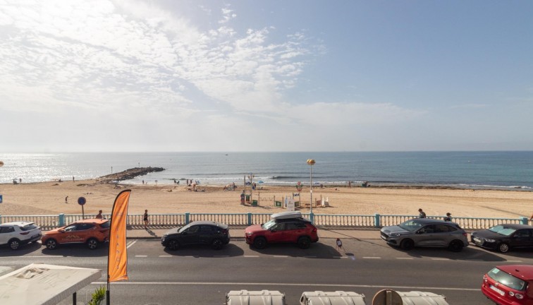 Reventa - Apartamento / piso - Torrevieja - Playa de los Locos