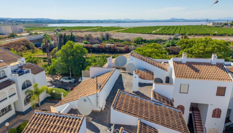 Jälleenmyynti - Duplex-asunto - Torrevieja