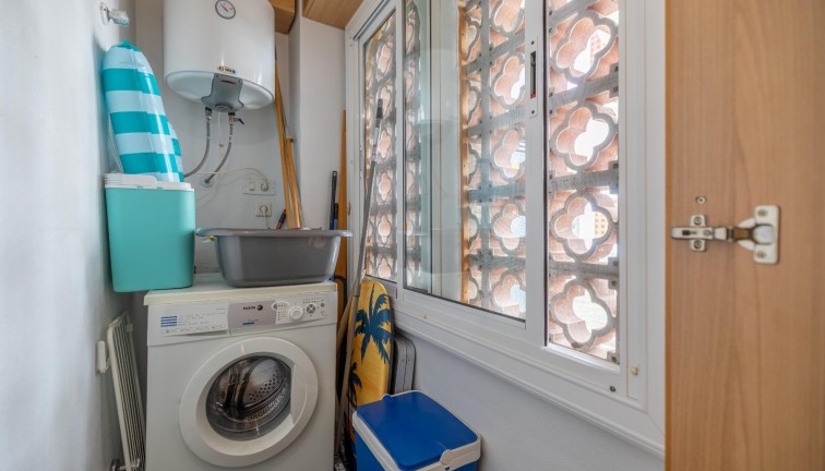 Jälleenmyynti - Duplex-asunto - Torrevieja