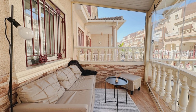 Reventa - Casa adosada - Orihuela Costa - La Zenia