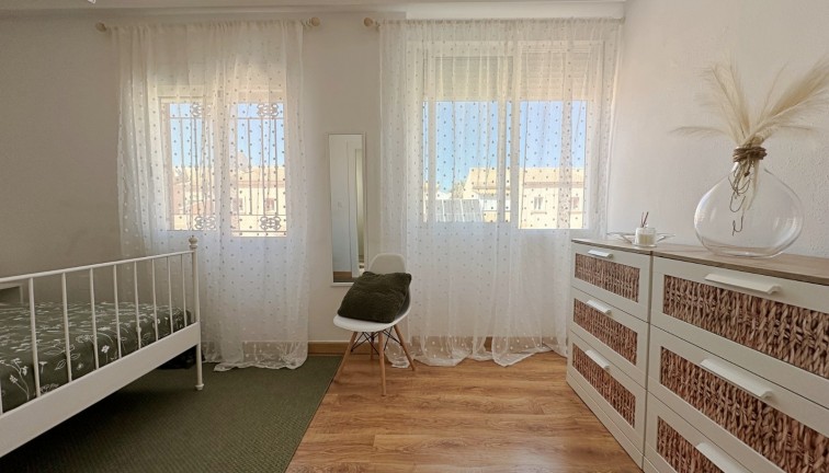 Reventa - Casa adosada - Orihuela Costa - La Zenia