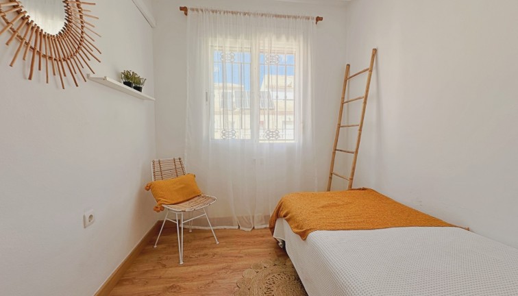 Reventa - Casa adosada - Orihuela Costa - La Zenia