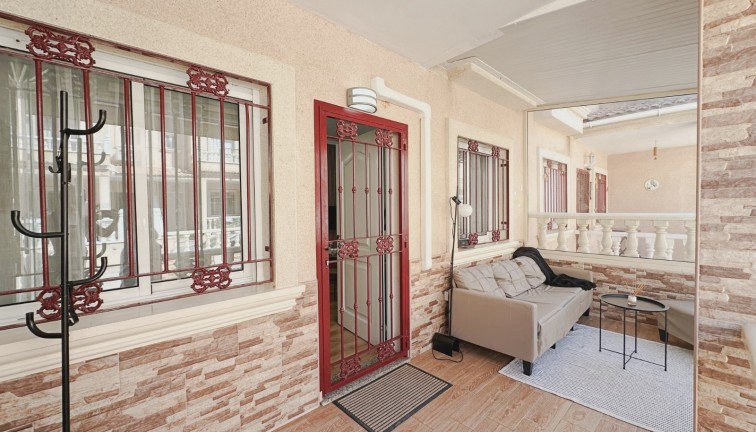 Reventa - Casa adosada - Orihuela Costa - La Zenia