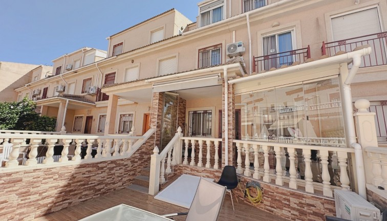 Reventa - Casa adosada - Orihuela Costa - La Zenia