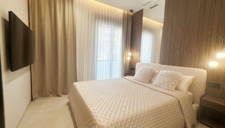 Reventa - Apartamento / piso - Torrevieja
