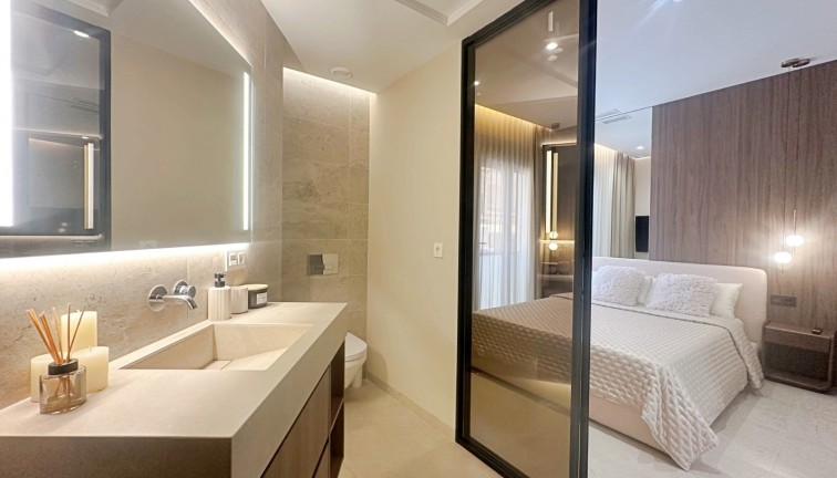 Reventa - Apartamento / piso - Torrevieja