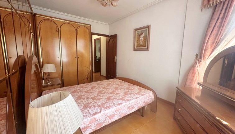 Reventa - Apartamento / piso - Torrevieja