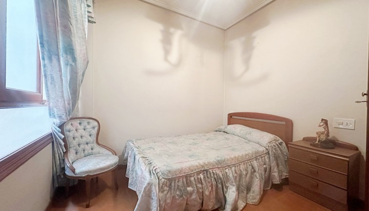 Reventa - Apartamento / piso - Torrevieja