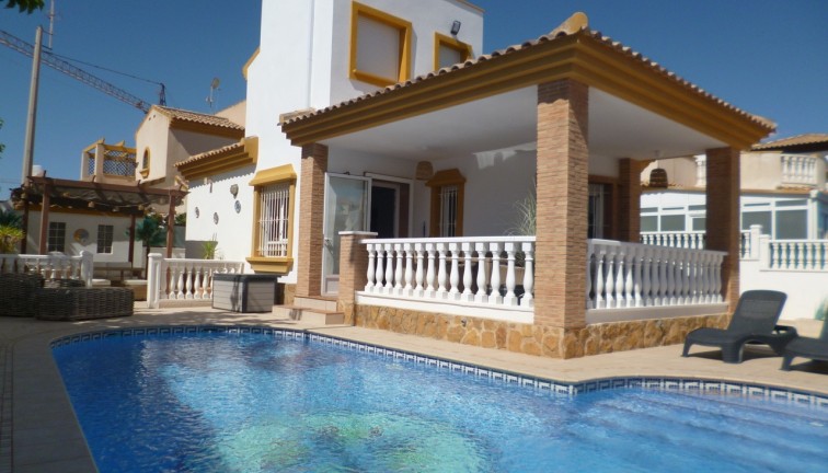 Reventa - Chalet - Pilar de la Horadada