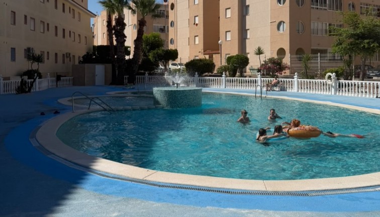 Reventa - Apartamento / piso - Torrevieja - San Luis