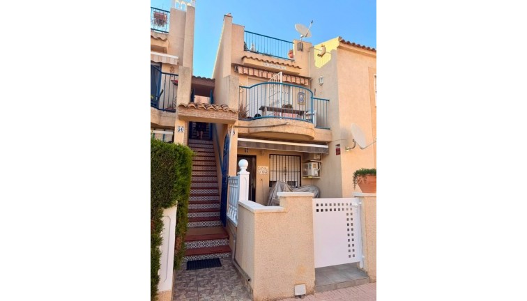 Reventa - Apartamento / piso - Torrevieja