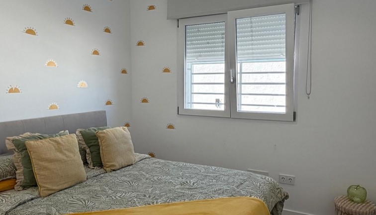 Resale - Chalet - Algorfa