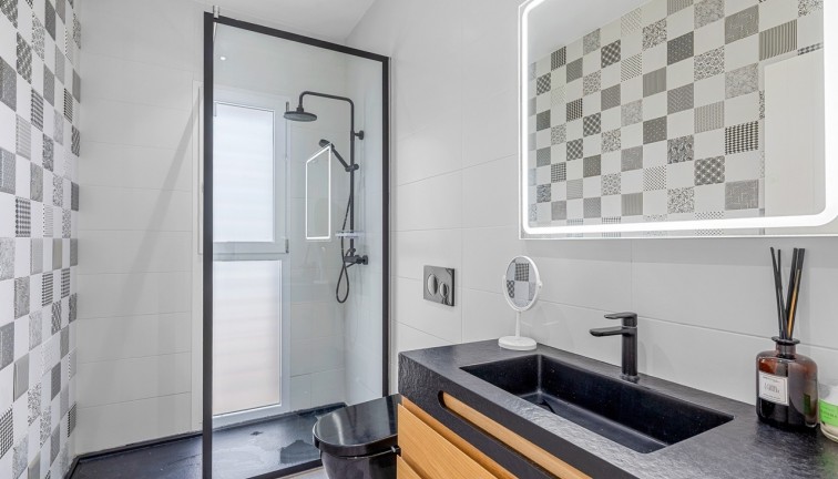Resale - Chalet - Algorfa