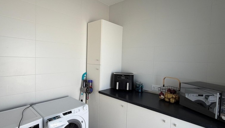 Resale - Chalet - Algorfa