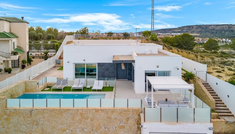 Resale - Chalet - Algorfa