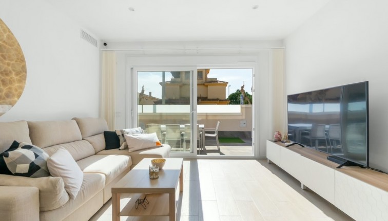 Resale - Chalet - Pilar de la Horadada